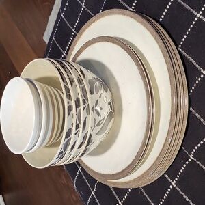Bundle of Melamine dinnerware